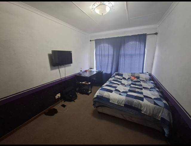 2 BEDROOM DUPLEX FOR SALE IN VAN RIEBEECK PARK